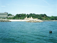 船はたったの３分で到着